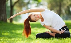 ac米兰体育官网-数据之王诞生！托尼欧冠半决赛之夜，用全面爆炸改写中场定义