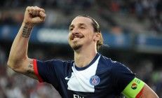 米兰体育官方网站-浓眉定乾坤，广东队与辽宁队巅峰对决的唯一胜负手