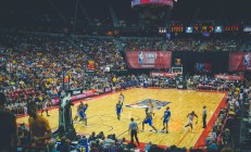米兰-单节风暴撕裂沙漠防线，久保建英的压制级表演，与马竞那15分钟的世界尽头