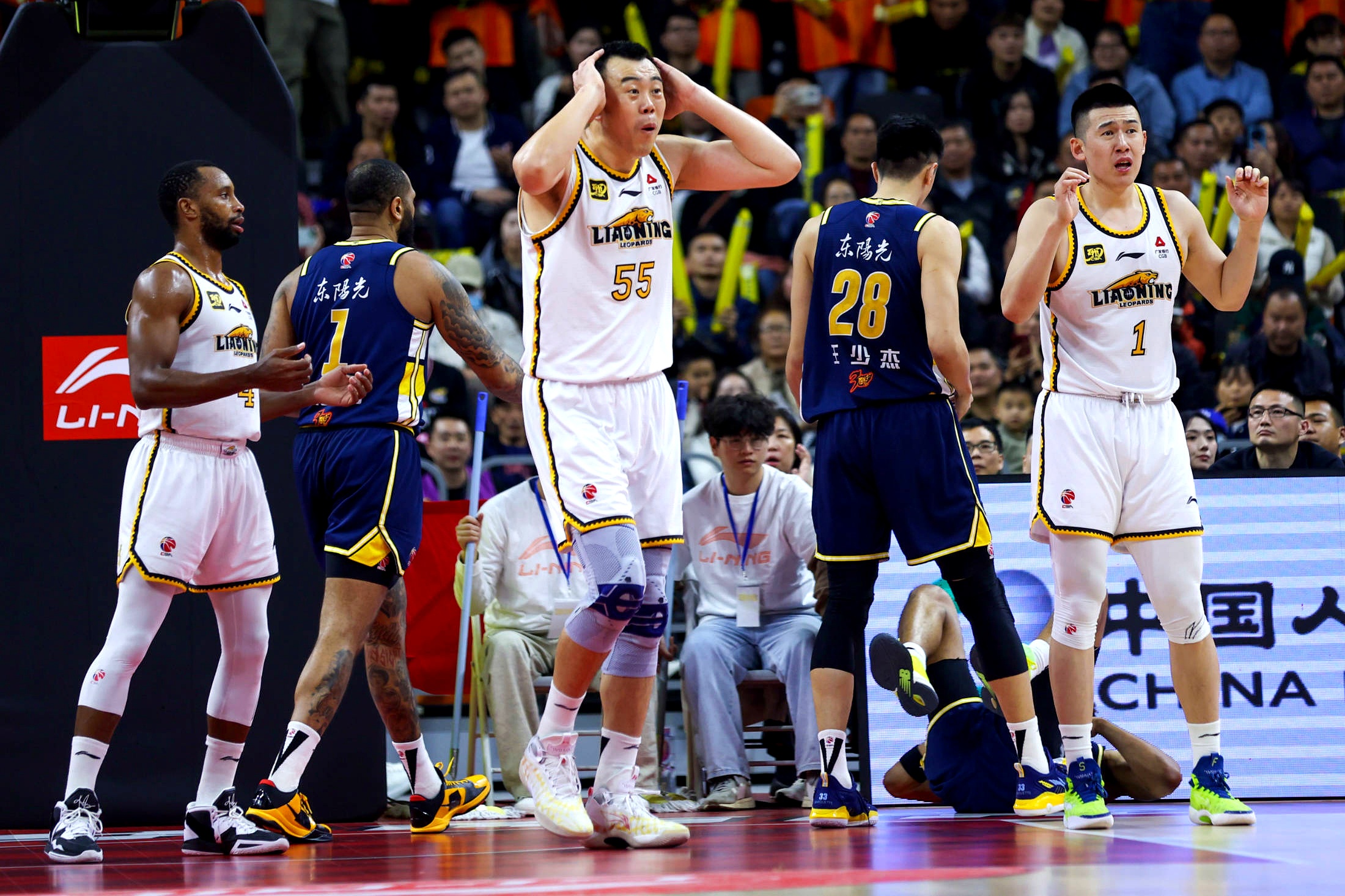 北京首钢队成功逆转，取得五连胜的简单介绍