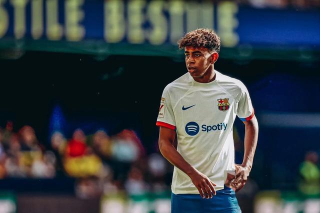 比利亚雷亚尔小将崭露头角，成为新宠的简单介绍