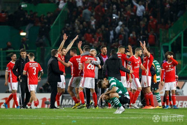 关于葡萄牙队横扫英格兰队,波尔带队取胜的信息 关于葡萄牙队横扫英格兰队,波尔带队取胜的信息