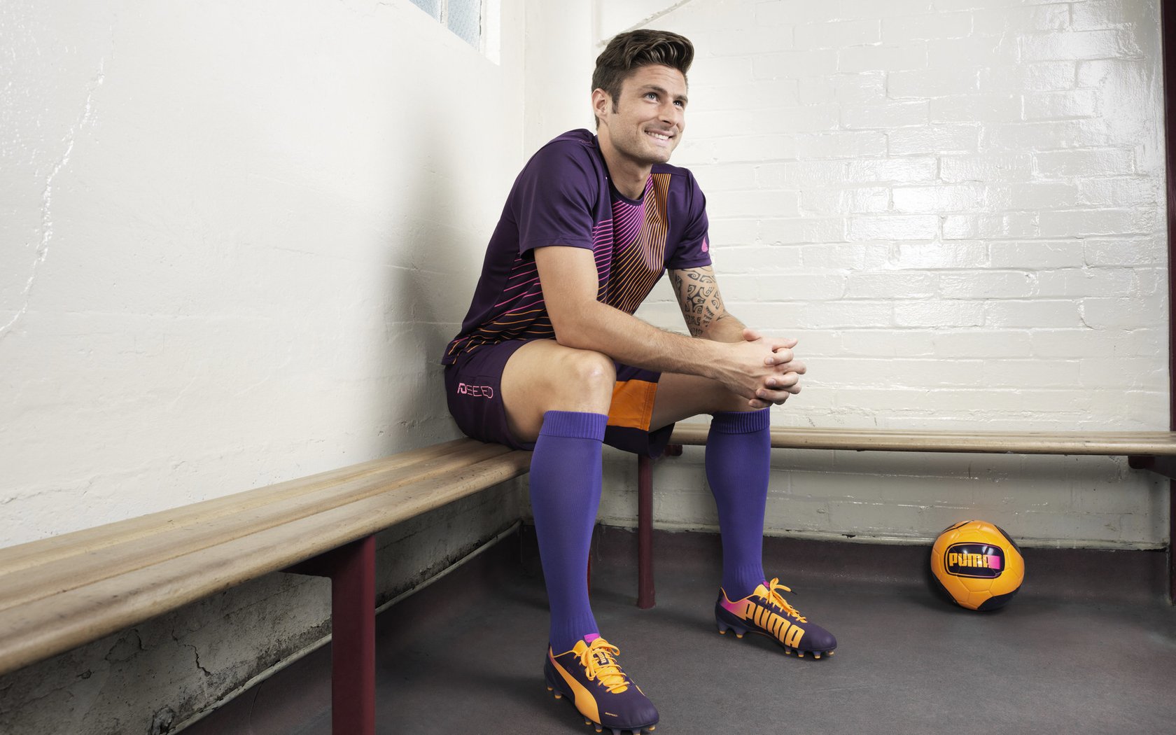 铁血瑞士与红魔之子，当防守艺术遇见接管时刻